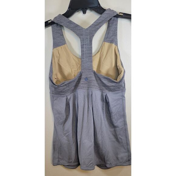 Lululemon Tank Top Womens Size 8 Gray Racerback Shelf Bra Tank Top Athletic Top - Picture 3 of 6